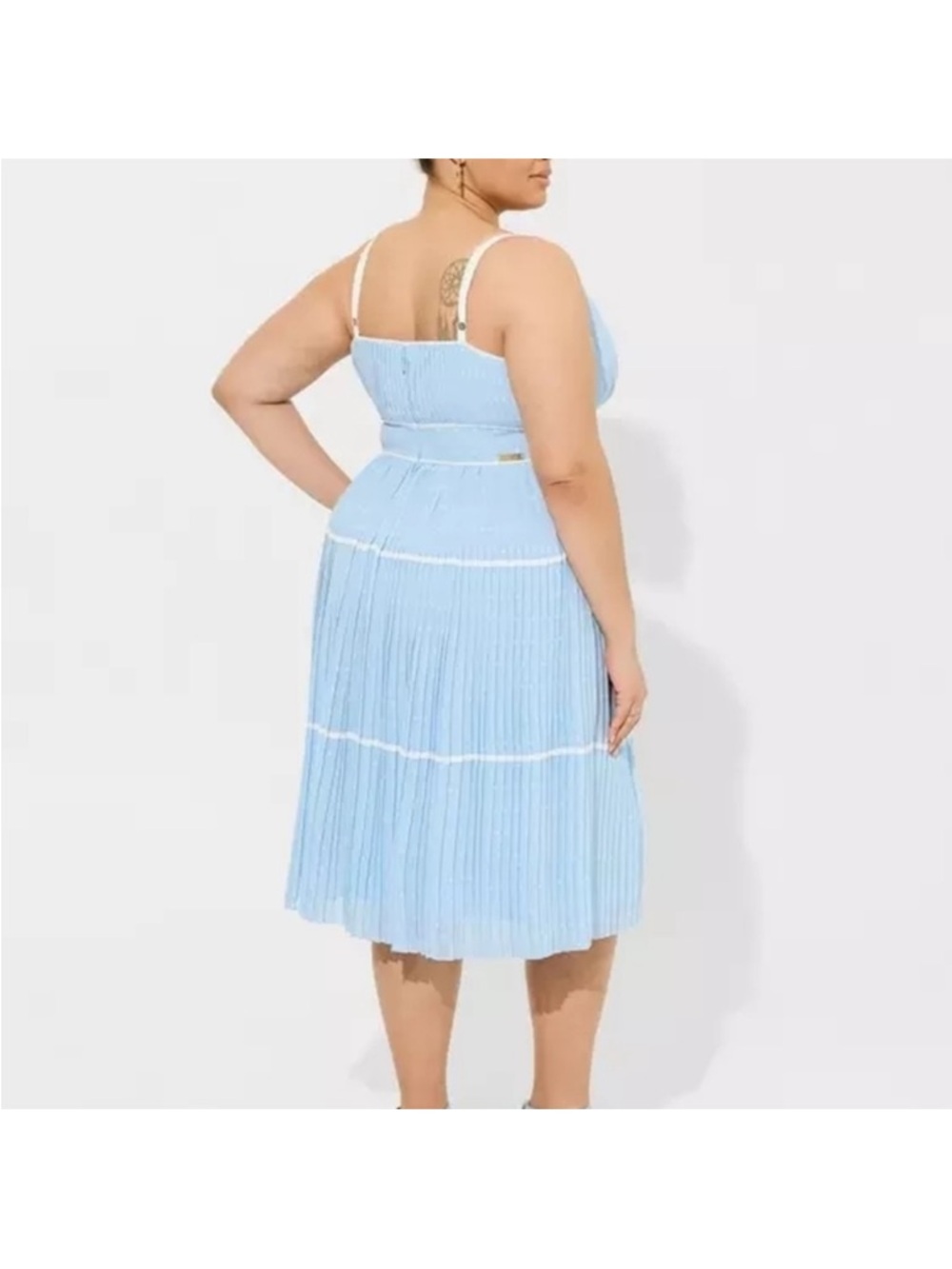 NWOT Torrid Marilyn Monroe Pleated Tiered Midi Light Blue Dress - Picture 4 of 10